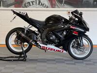 SUZUKI GSXR750
