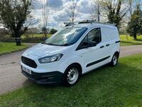 FORD TRANSIT COURIER